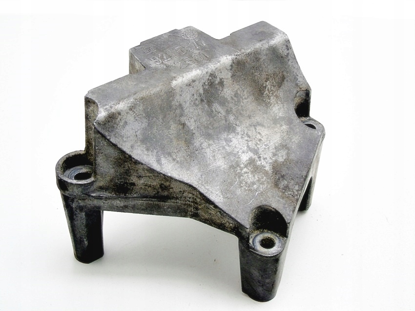 фото №1, Кронштейн кронштейн двигателя 9205577 1.0 12v agila a