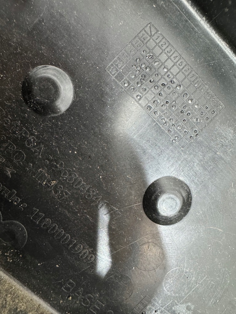 фото №10, Peugeot 308 t7 i 1 07-11 бампер перед передній оригінал новий