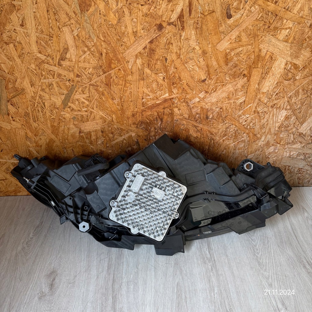 фото №11, Лампа левая правая лампы передние комплект land rover range rover evoque ii