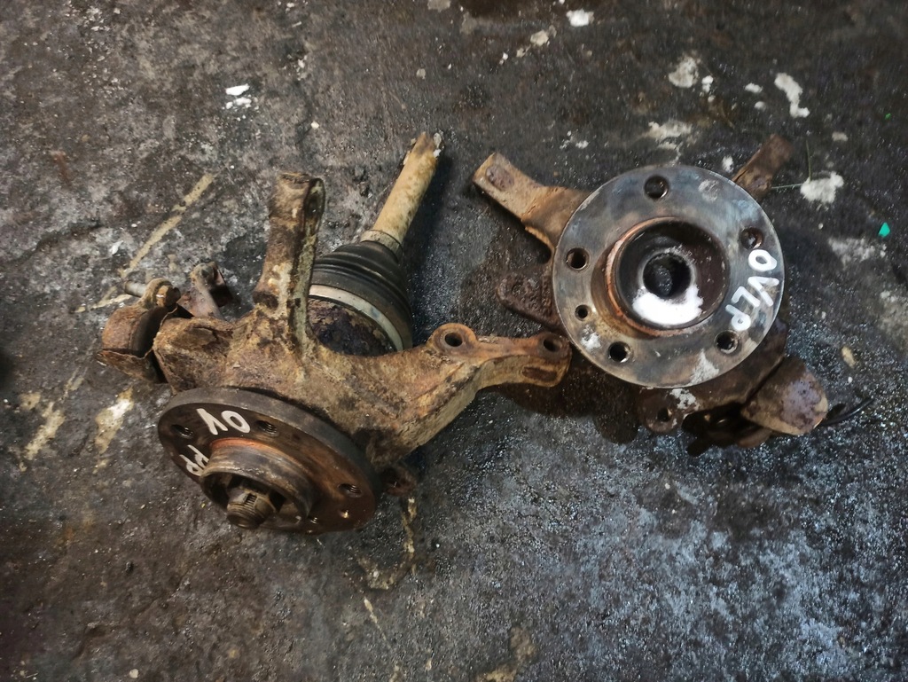 фото №3, Поворотний кулак з ступиця правий перед vivaro 2.0