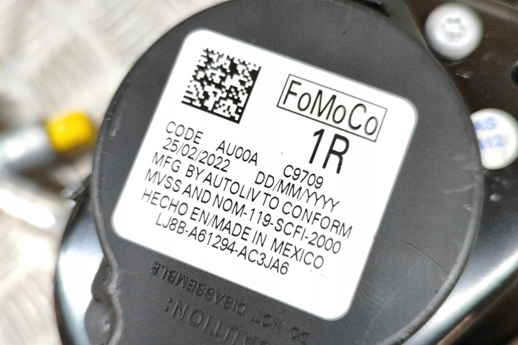 фото №6, Ford mustang mach-e передний правый pas безопасности lj8b-a61294-ac electri