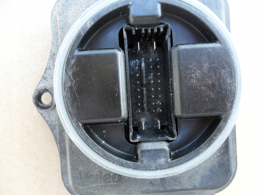 фото №12, Ford преобразователь модуль led 90057397