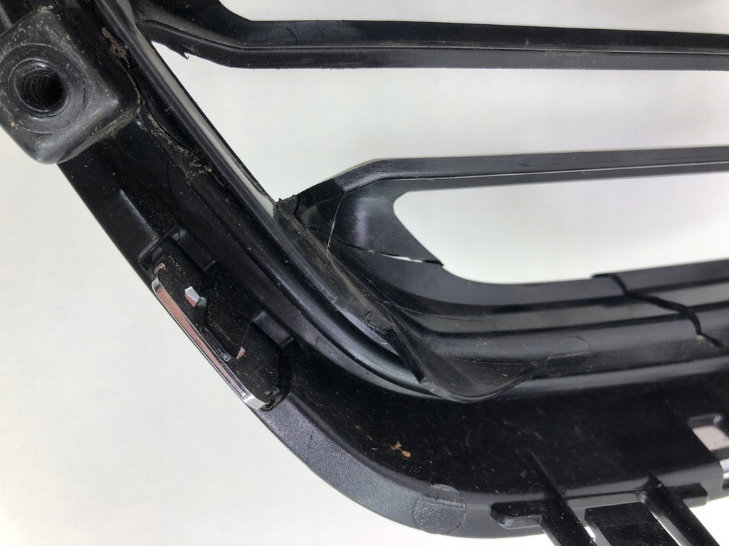 фото №15, Volvo xc40 решітка радіатора решітка радіатора бампера перед 32365355 31479417