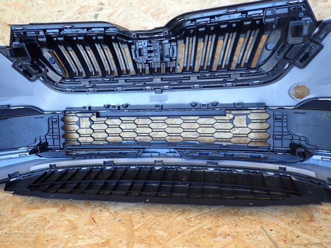 фото №10, Skoda kamiq 19- бампер передній перед впуск повітря плита