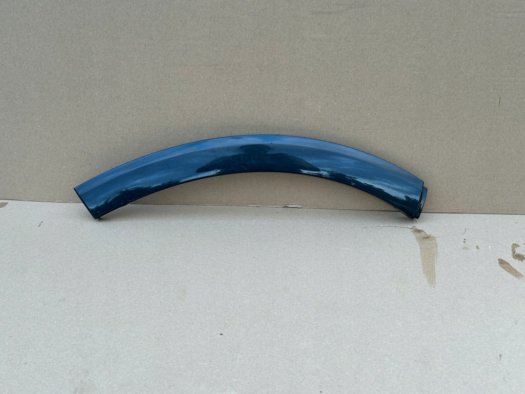 фото №1, Audi q4 sportback e-tron ліва молдинг крила перед передня