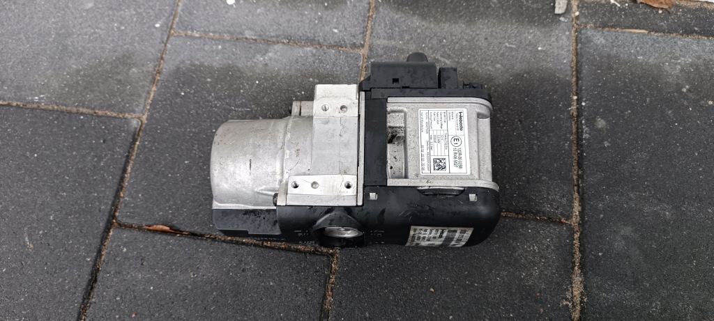 фото №1, Webasto thermo top evo дизель passat b8 golf skoda 3q0815005ap