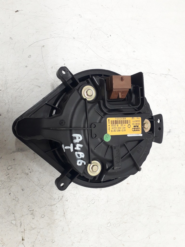 фото №6, Audi a4 b6 00-06 повітродувка вентилятор обдув 8e1820021b