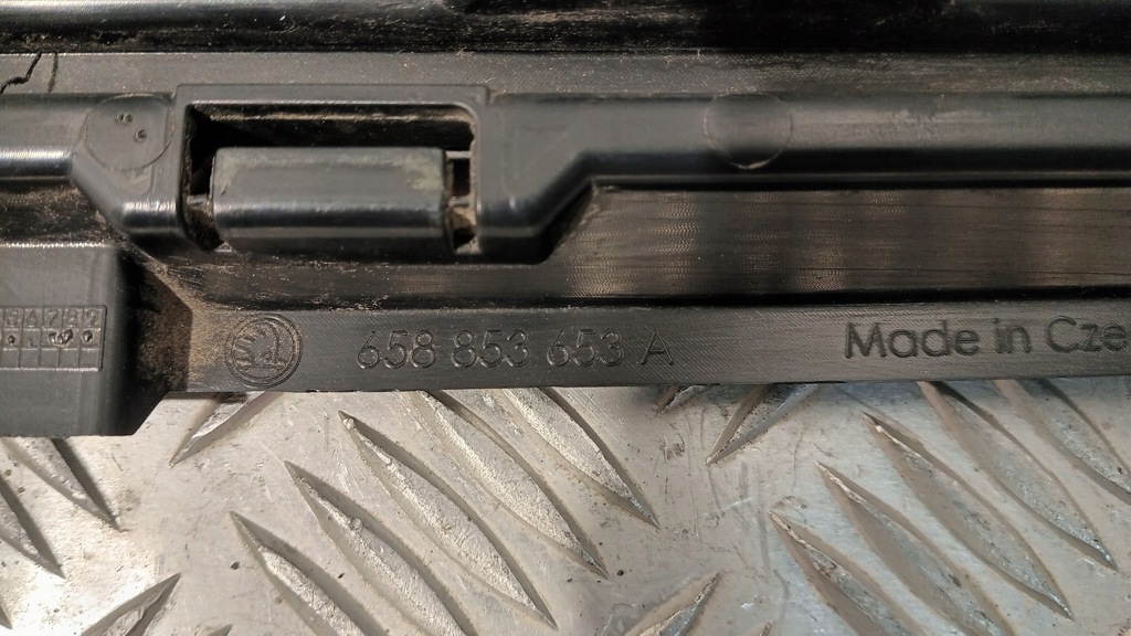 фото №16, Решётка радиатора решётка радиатора skoda kamiq 658 19-23 658853653a оригинал