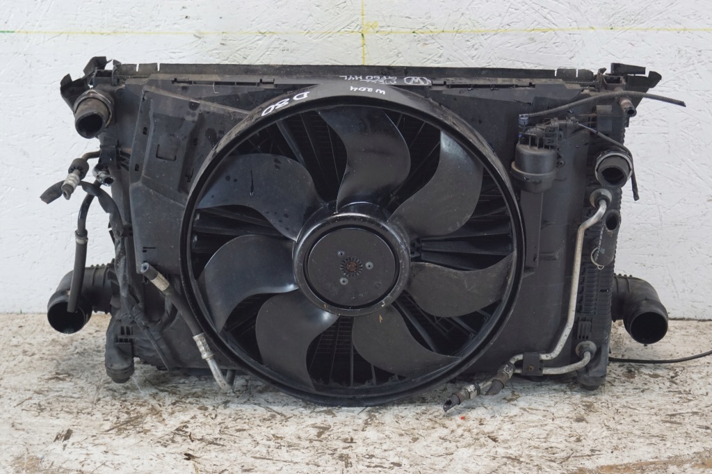 фото №8, Радиатор вентилятор mercedes w204 2.2 cdi механическая коробка передач