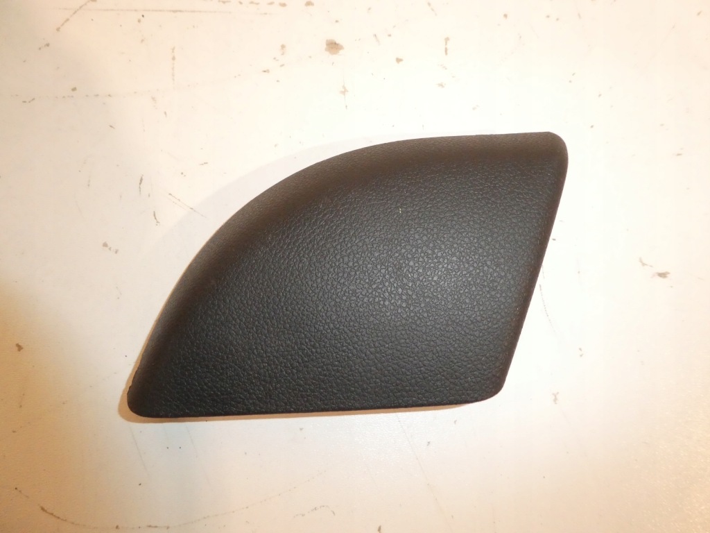 фото №1, Citroen berlingo peugeot partner iii молдинг трикутник заглушка 9683064577