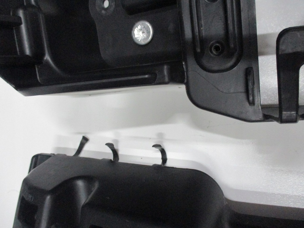 фото №2, Направляющая renault espace 85045-0808r