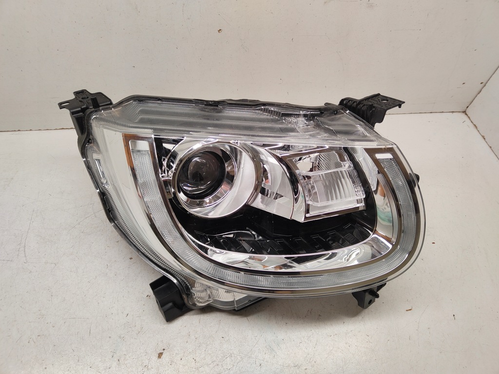 фото №1, Suzuki ignis 2017- лампа full led правий перед