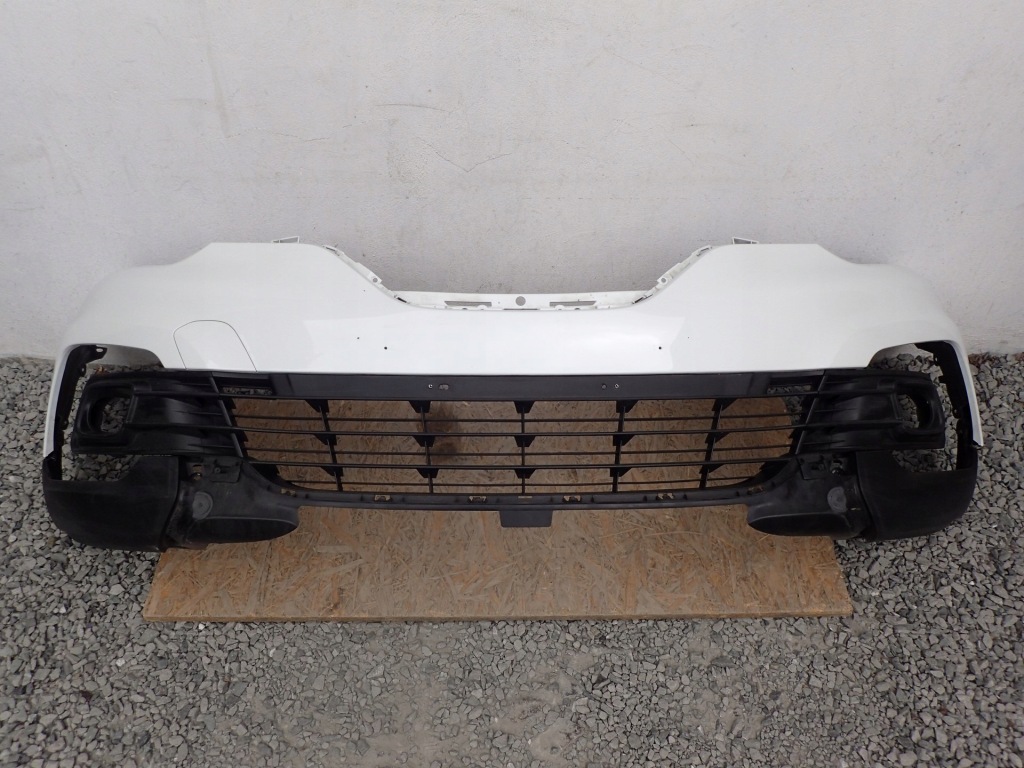 Купити Бампер перед передній renault captur j5 lift 2017-