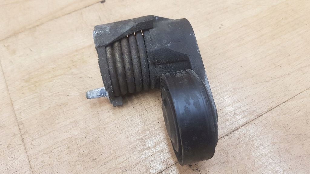 фото №1, Ролик натягувач ремінь volvo v50 2.4 20v