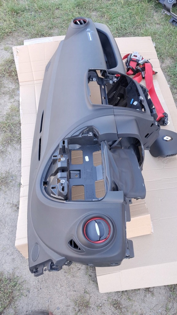 фото №5, Renault clio iv rs lift панель приладів приладова консоль комплект 682005112r