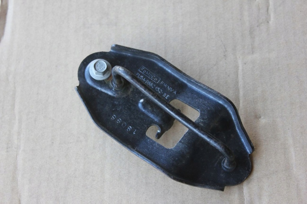 Купить Фаркоп  ригель капота vw atlas 3cn823186a