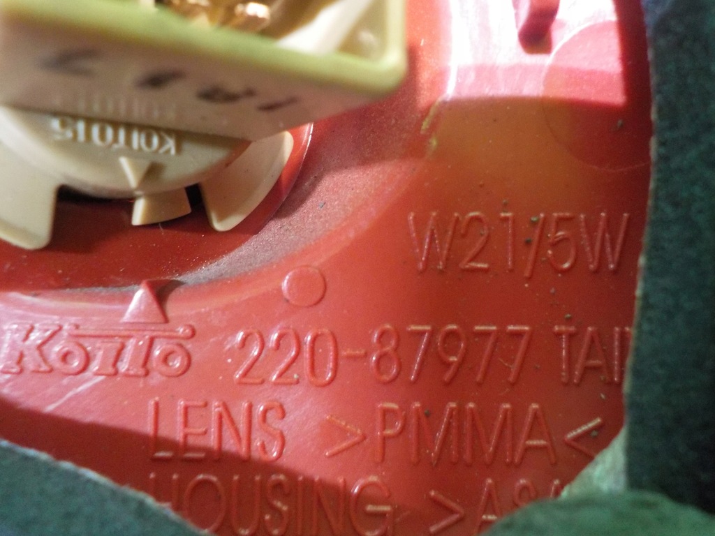 фото №5, Mitsubishi lancer viii x lift 2.0 did 09r лампа левая задняя