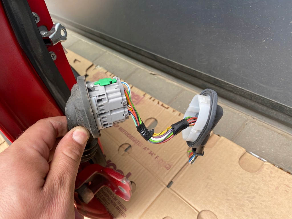 фото №7, Suzuki sx4 дверь правое передние zcf