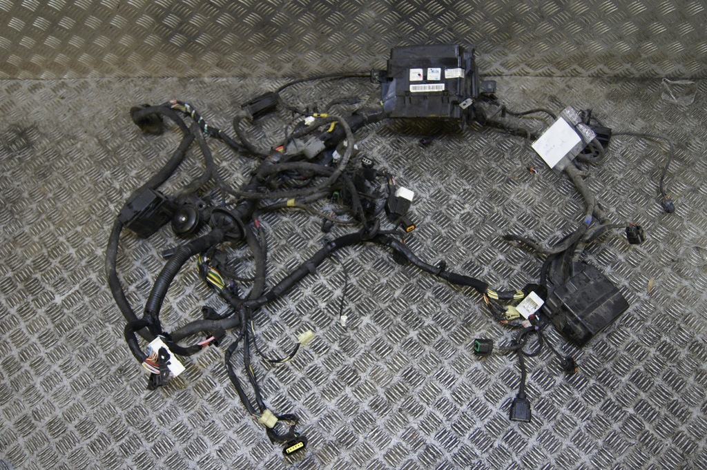 фото №1, Электропроводка жгут отсек двигателя 1.7crdi optima iii