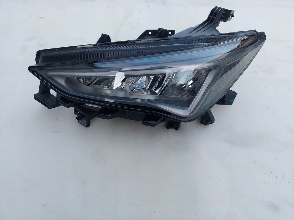 фото №1, Cupra born лампа ліва перед передня full led