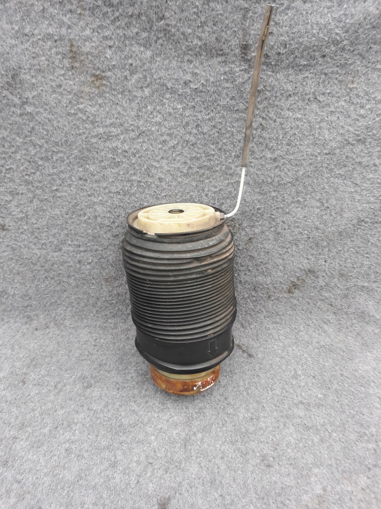 фото №1, Подушка пневмоподушка задня mercedes w212 e-klasa kombi