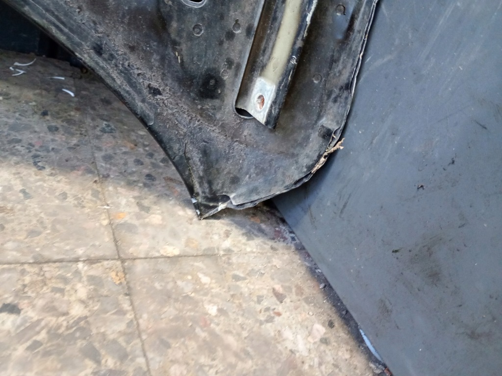 фото №13, Капот alfa romeo 159 c403 czarna