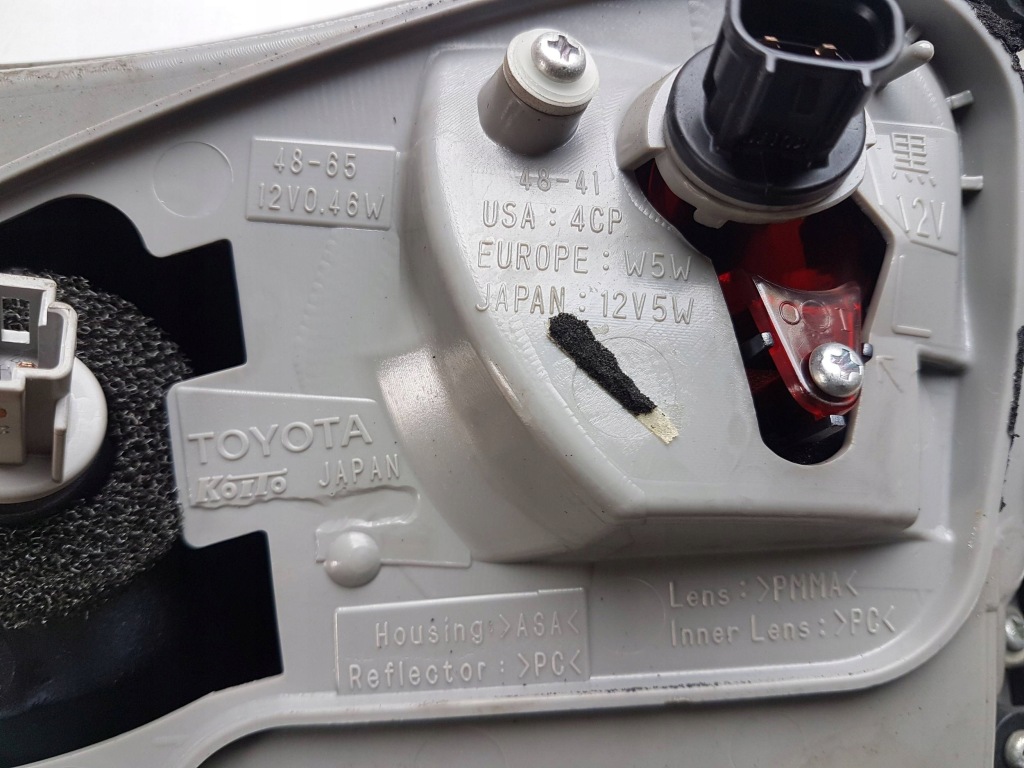 фото №7, 2006 lexus rx 330 - 350 - 400h лампа задня w кришка багажника 8159448050