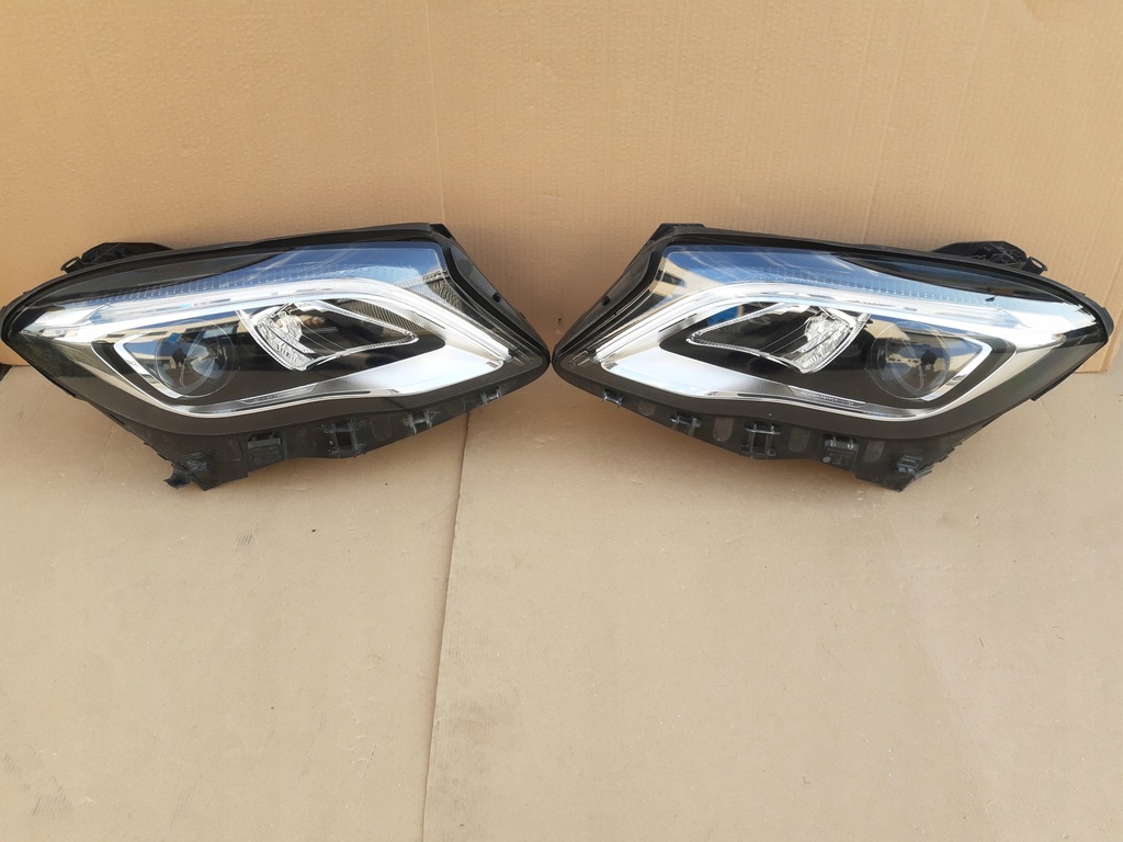 фото №1, Mercedes gla x156 lift левая+ правая лампа led