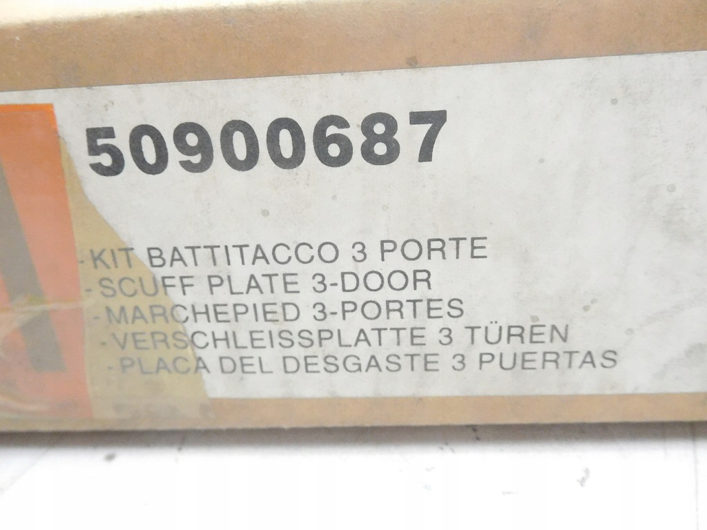 фото №10, Эмблемы накладки порог fiat stilo 2003-2007