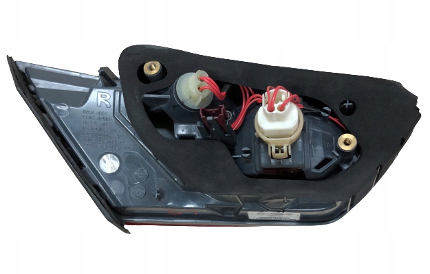 фото №3, Bmw 6 f12 2011-2018 лампа задня права кришка багажника l5