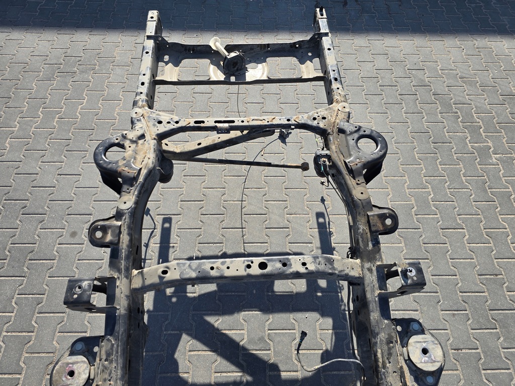 фото №8, Ram v 19- рама опорный 4x4 crew cab usa 68264733am