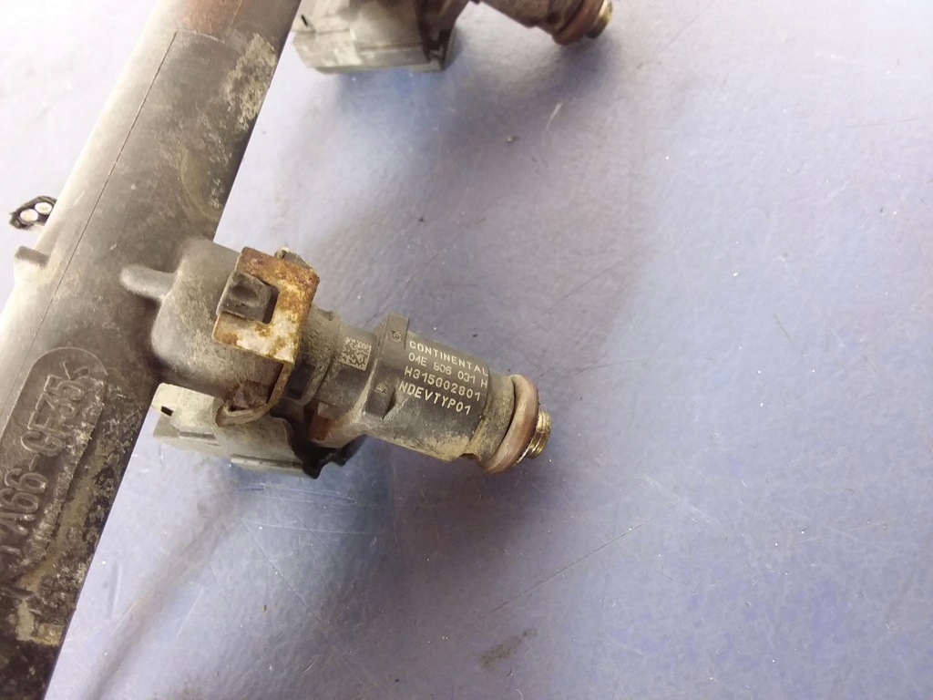 фото №5, Seat ibiza v 1.0 b молдинг упорскування 04c133317m