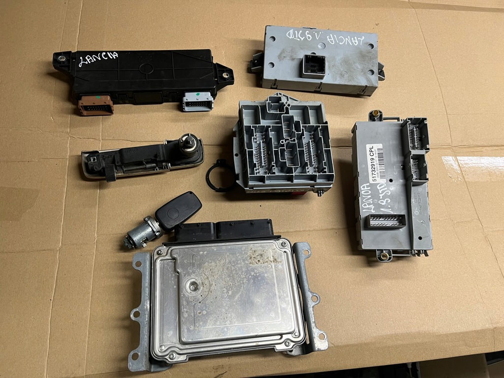 фото №7, Lancia musa i 1.9 jtd набор стартовый 55201425