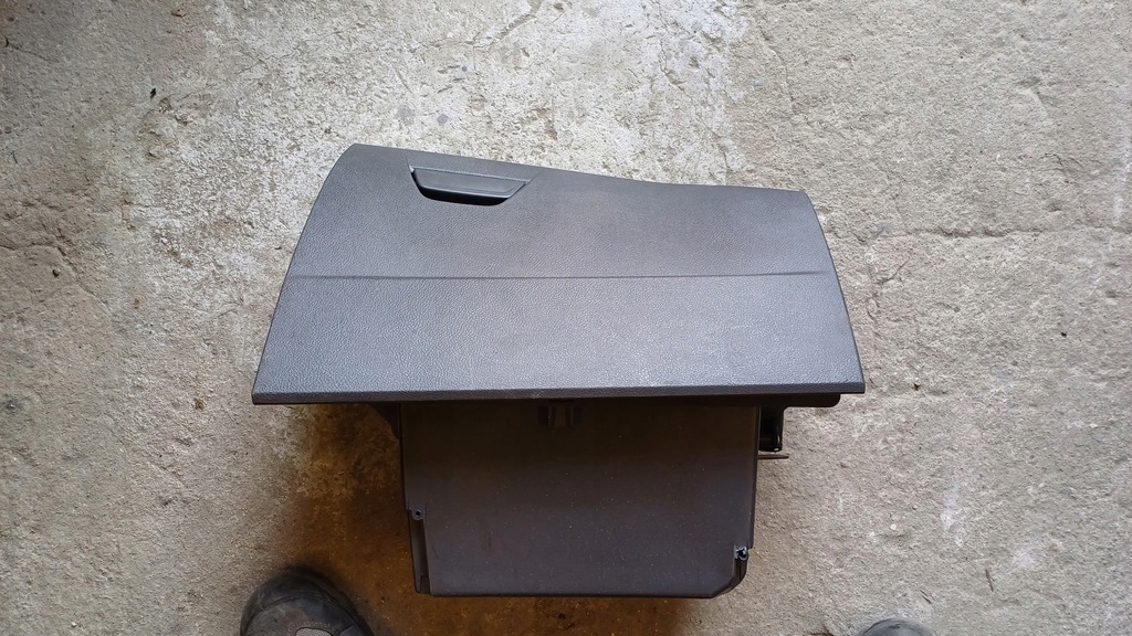 фото №1, Ford focus mk3 бардачок защита