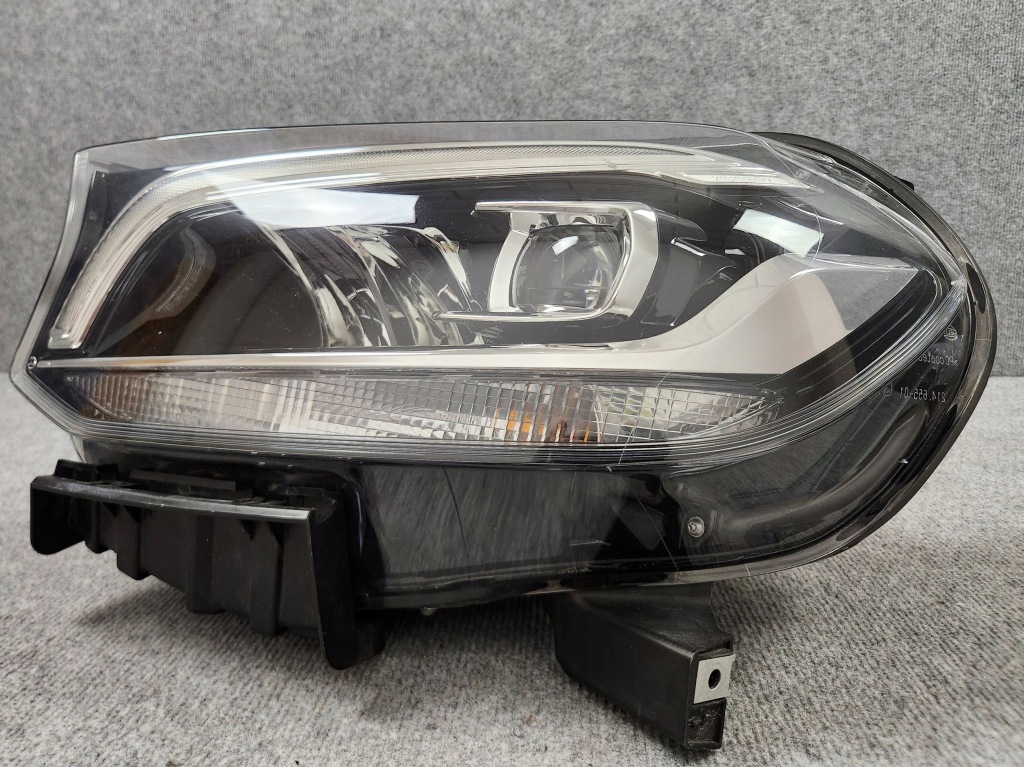 фото №1, Фара лампа передняя перед левая - mercedes x klasa w470 full led 17-20