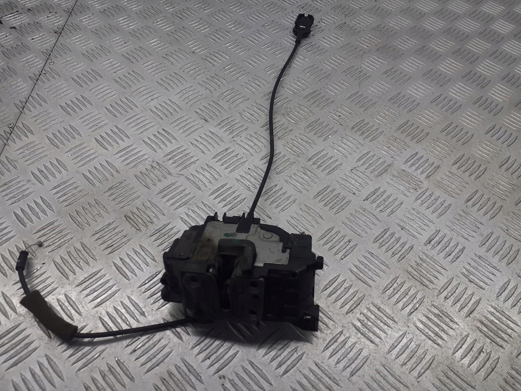 фото №2, Замок двері центральний лівий перед renault clio iii 4pin