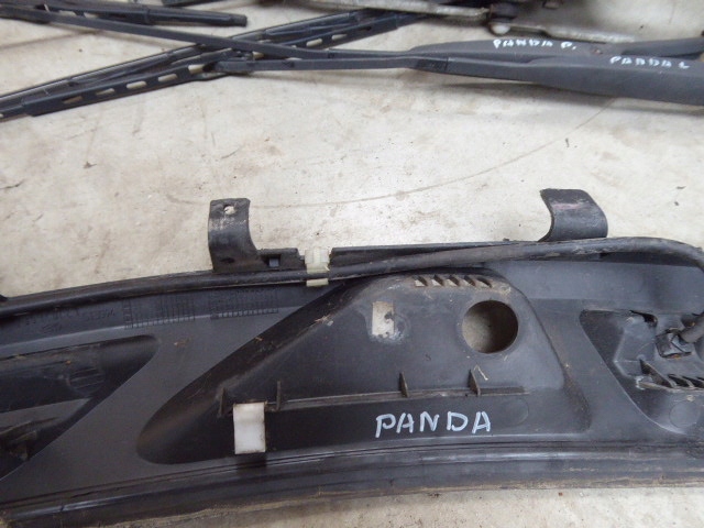 фото №9, Fiat panda ii 03- жабо перед пластиковый отражатель wody