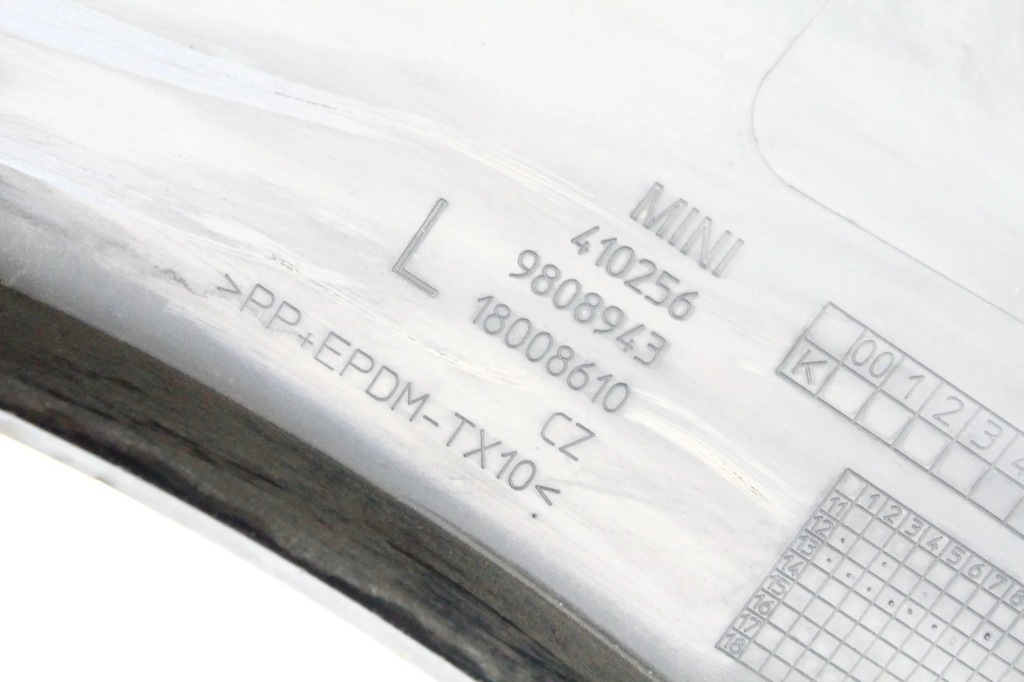 Накладка крила задня ліва mini paceman r61 9808943 2.0l дизель 82kw Київ