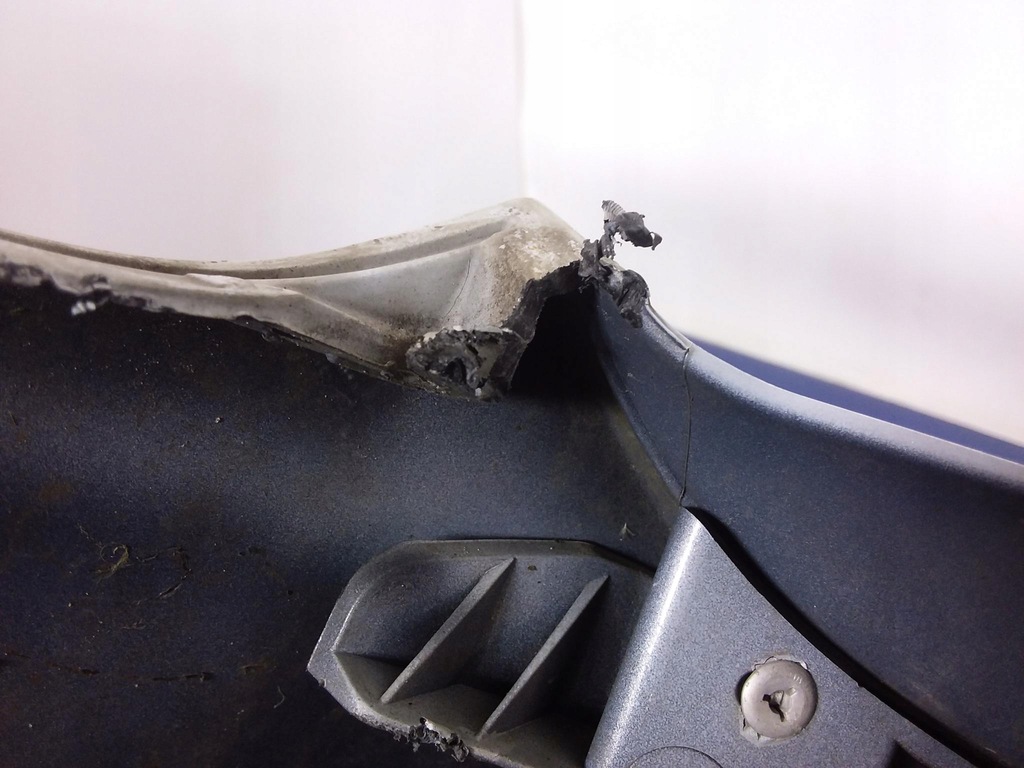 фото №11, Audi q7 4l бампер задняя s-line pdc lr9a