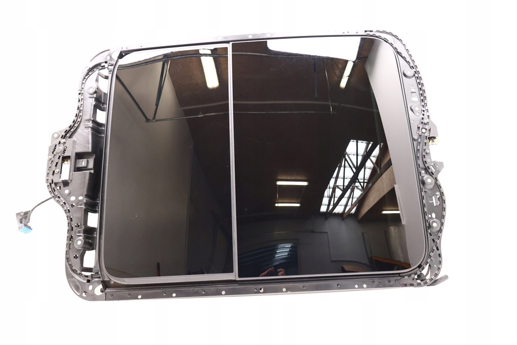 фото №1, Maserati levante панорама люк