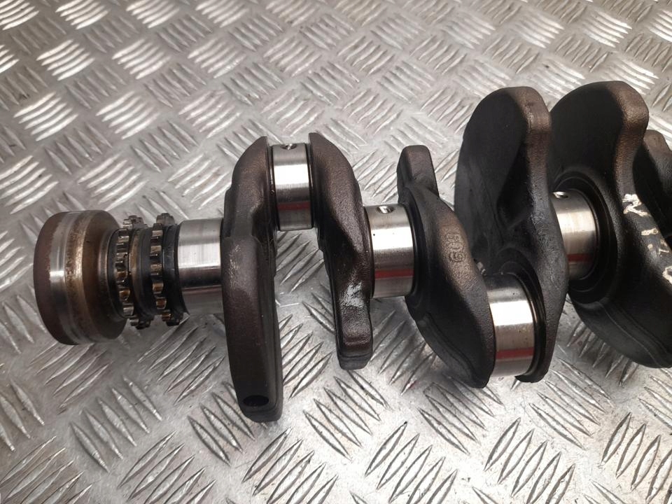 Wał коленчатый bmw 1 2012 11129301808 Оригинал