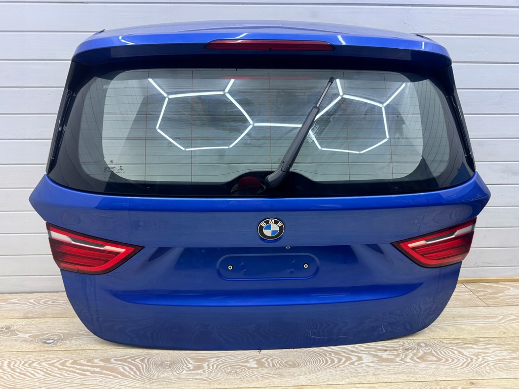 фото №1, Bmw 2 f46 кришка багажника задня комплектна колір b45 лампа