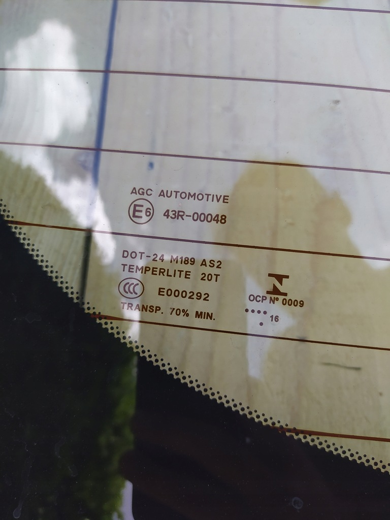 фото №8, Стекло задняя крышки багажника задняя - infiniti q30 qx30