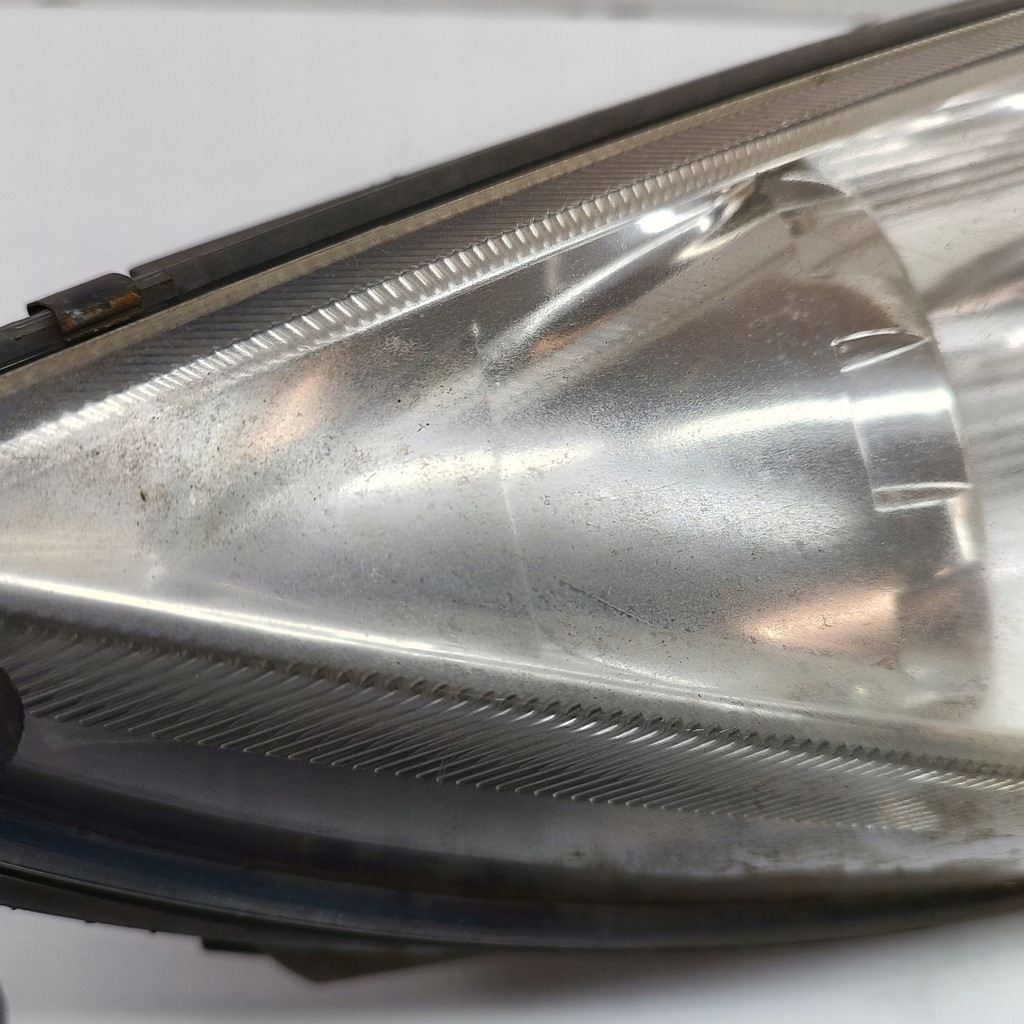 фото №10, Mitsubishi colt 2006 права сторона лампа передня