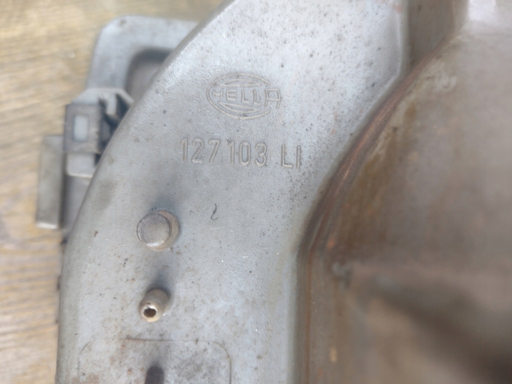 фото №7, Mercedes c123 s123 лампа перед левая hella