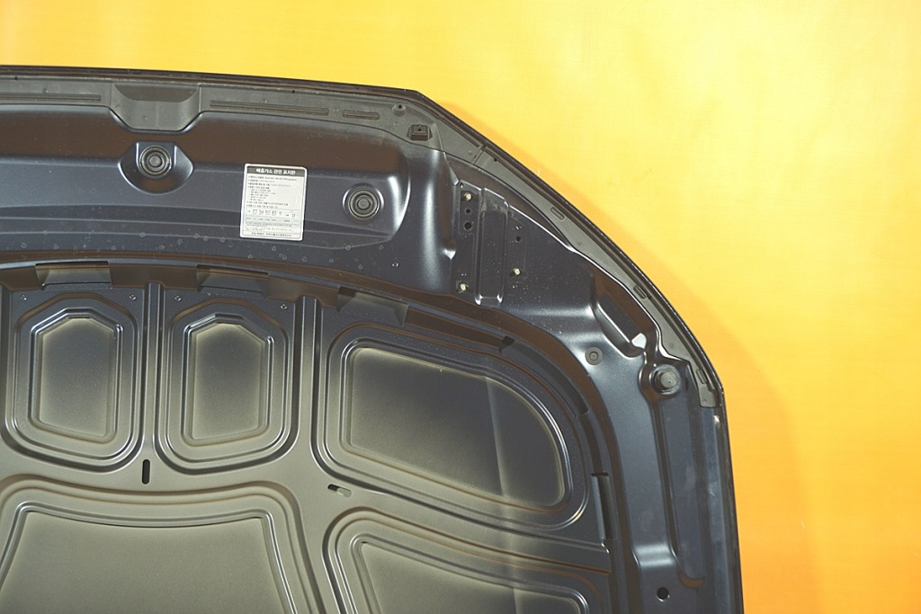 Audi a4 8w b9 70km капот кришка двигуна 8w0823029a lx5r Ціна