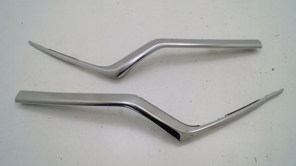 фото №1, Honda crv cr-v 5 v 16-23 хром молдинг решётка левая решётка радиатора решётка радиатора