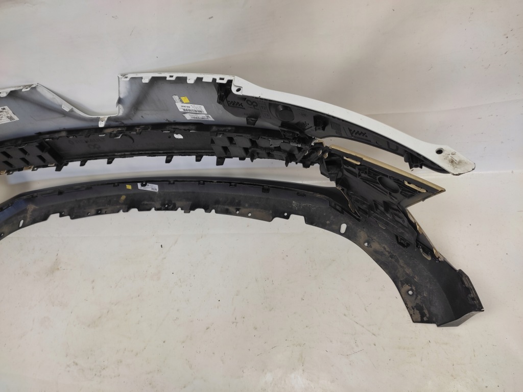 фото №10, Renault megane v e-tech бампер передний перед pdc 2021-