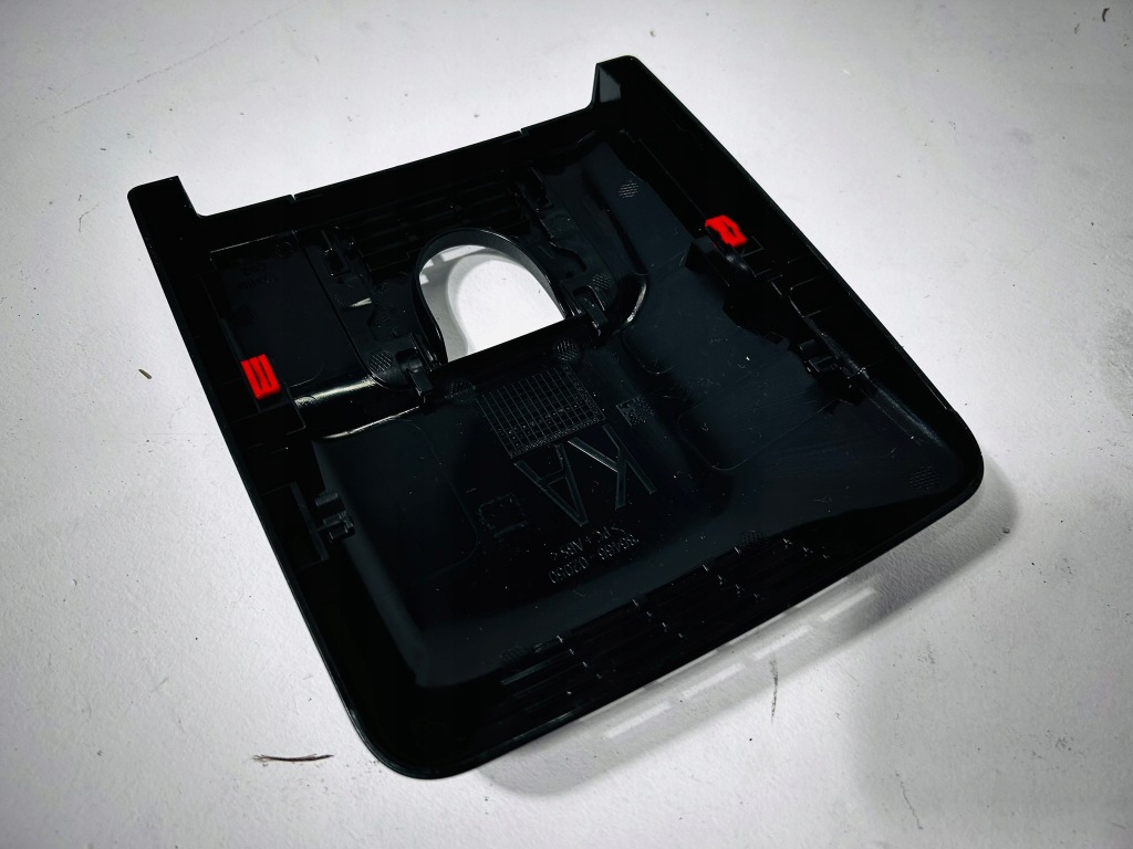 Corolla e21 рестайлинг  защита зеркало радара комплектная Киев