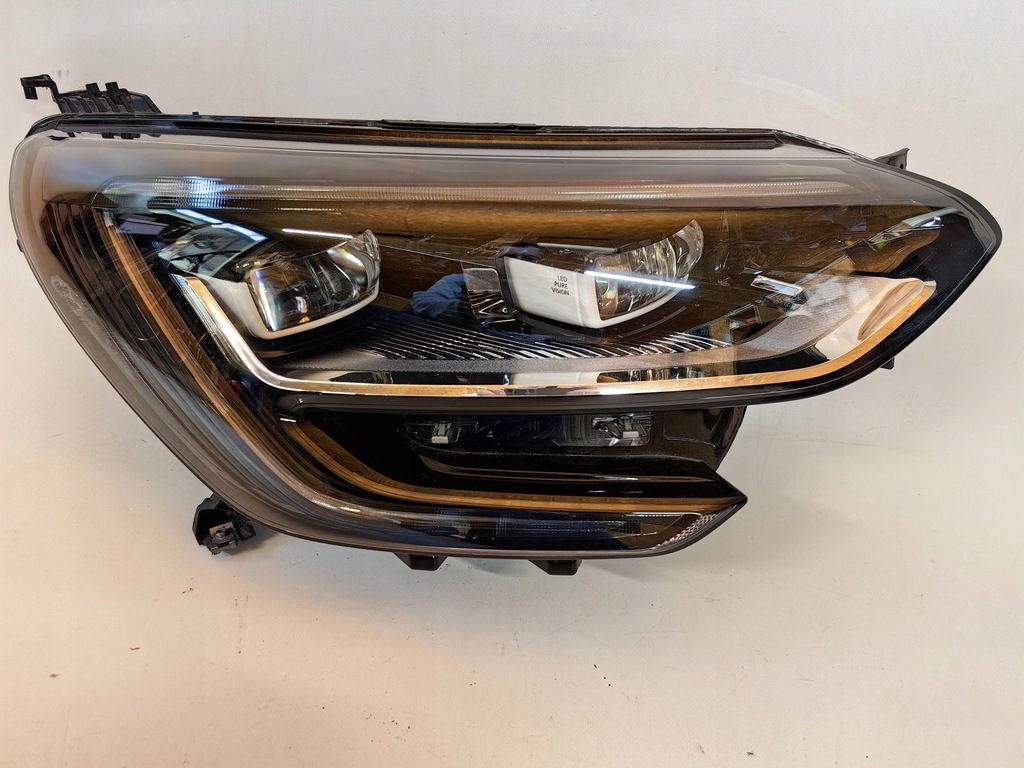 фото №1, Renault megane iv - лампа full led правая cała polecam
